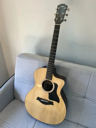 Violão Taylor 214 CE Plus Novíssimo - OPORTUNIDADE!
