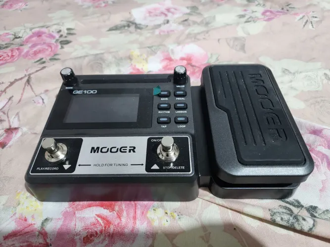 Pedaleira Mooer 