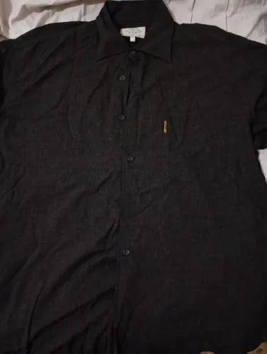 Camisa ARMANI jeans XL sem marcas de uso! NOVÍSSIMA!