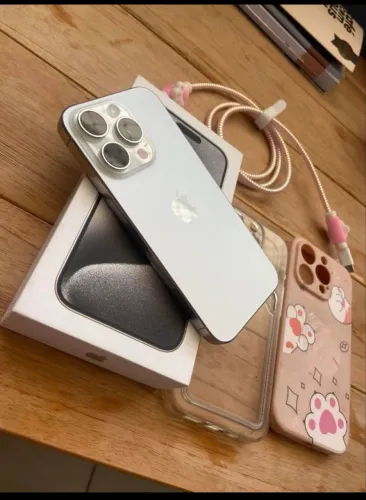 IPHONE 15Pro 256GB usado
