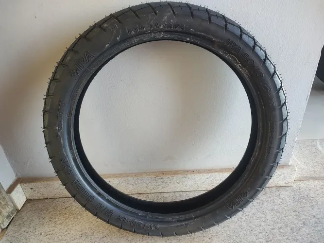 Pneu novo CG