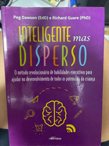 Inteligente mas disperso