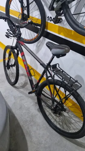 Bicicleta LIKE Aro 29 - Muito conservada