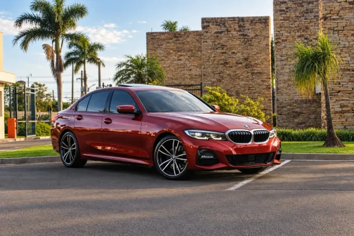 BMW 320I A 2.0 TB M Sport Activeflex 16V 4P 2022