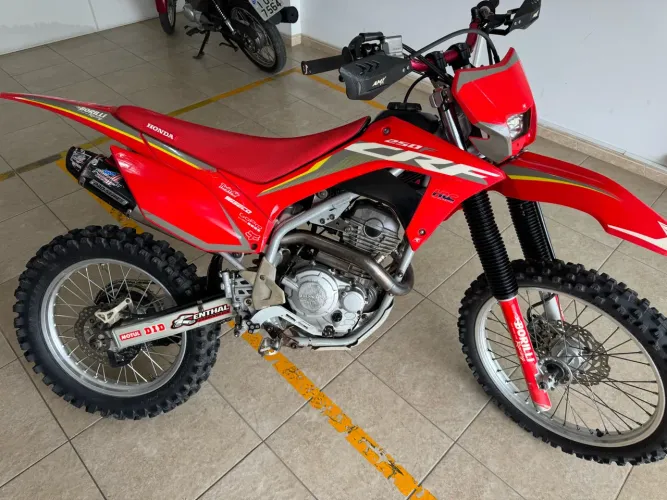 Honda CRF 250 F 2023