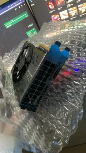Placa de Vídeo GeForce rtx 1050 ti 4gb