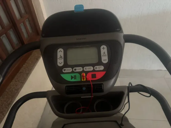 Domyos Esteira de Caminhada Conectada W900