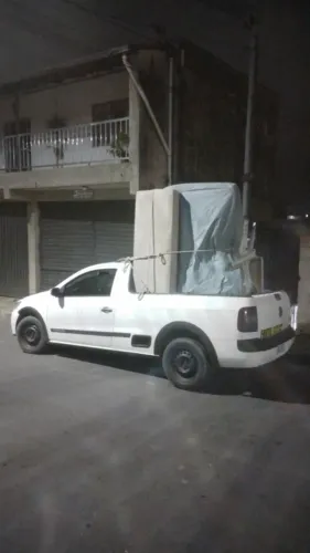 Fretes, pequenas mudanças, transporte de motos e retirada de entulho