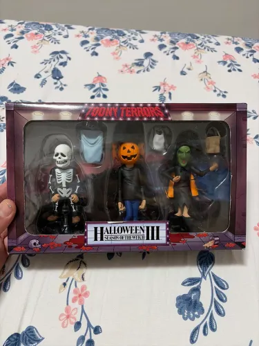 Action figure neca Toony Terrors, Halloween III - original, importado e novo