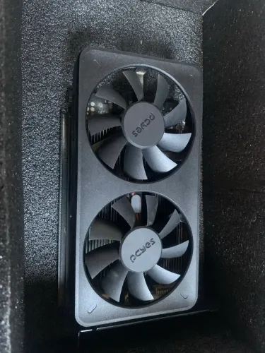 Placa de vídeo RX550 da PCYES