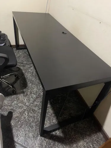 Mesa gamer  190x70x75cm nova