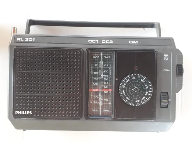 Radio antigo philips muito raro funcionando 