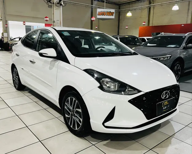 Hyundai HB20S Platinum Plus 1.0 TB Flex 12V AUT 2022