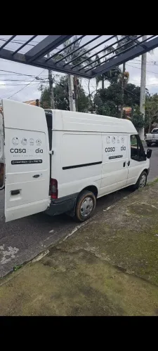 Ford Transit Furgão 3330 2.4 Tdci Curto Dies. 2011