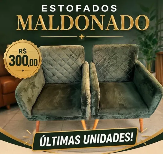 Poltrona em veludo verde para sala 