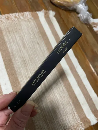 Caneta delineadora nova eudora Glam