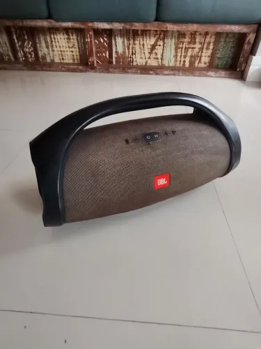 JBL Boombox 1 bluetooth