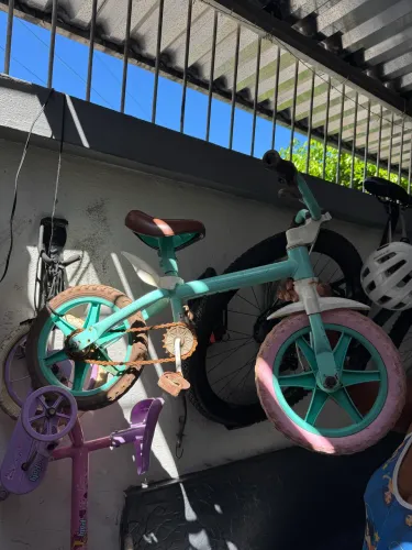 Bicicleta infantil criança até 6 anos
