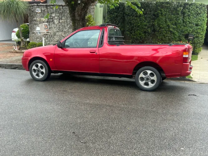Ford Courier Xl/xl-rs 1.6/ XL 1.6 Flex 2011