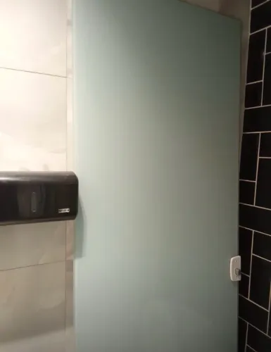 Porta de vidro jateada completa chave e fechadura 