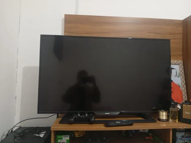 TV Philips 43 polegadas 