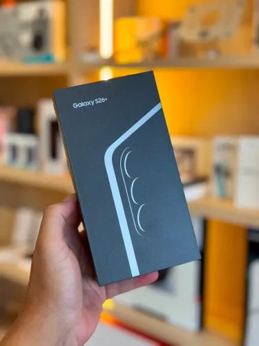 Samsung Galaxy S26 plus 512 gigas lactado