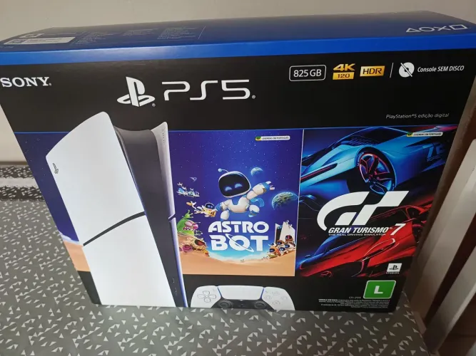 PlayStation 5 slim ( 5 dias uso )