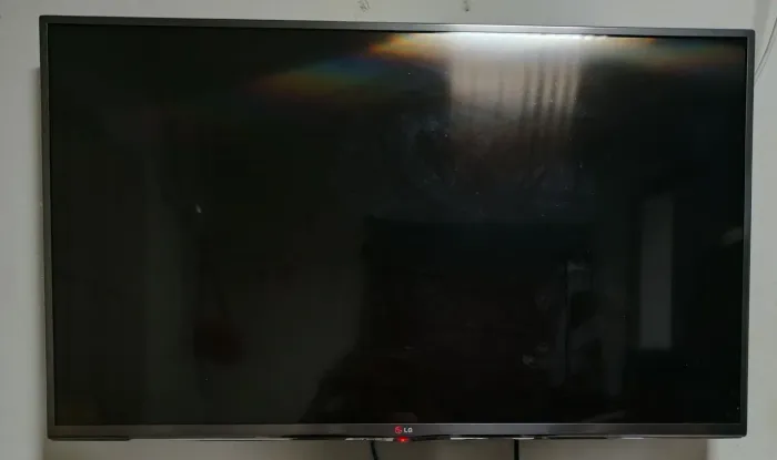 Vendo TV LG 42 POLEGADAS 