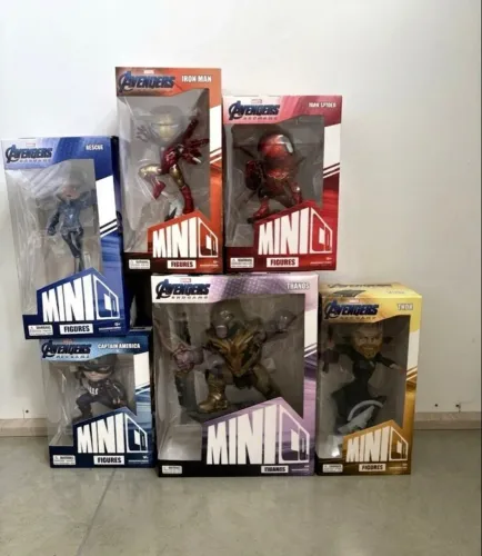 MInico Avangers Iron Studio Lacrado