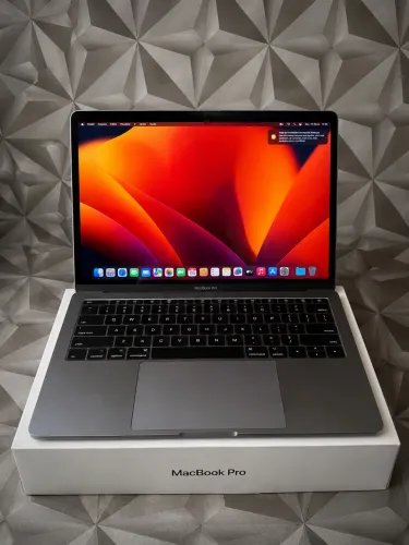 MacBook Pro 2017 - 13 Polegadas
