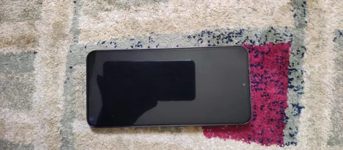 Vende-se celular