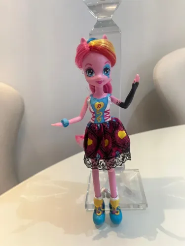 Boneca Pink ir Pie de My Little Pony Equestria Girls