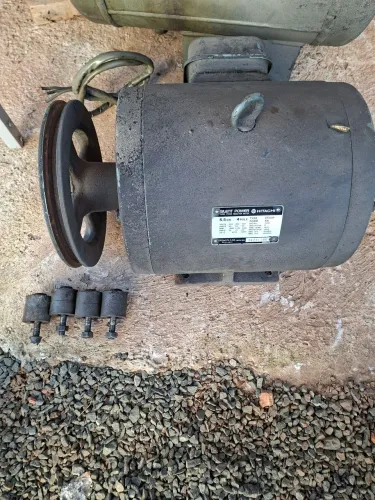 Motor industrial Hitachi 5.5 kw