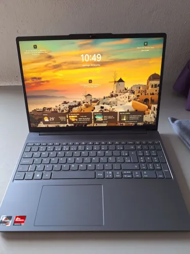Notebook lenovo slim 3 Ryzen 7 7735HS