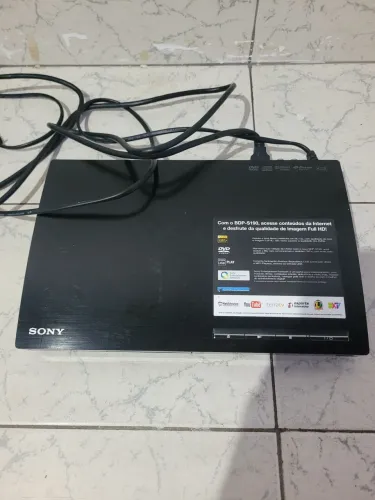 Blu-Ray e DVD Player Sony BDP-S190 Full HD com Entrada USB e HDMI