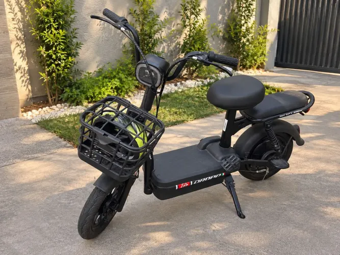 Scooter Elétrica Joy City 500W - Ótima para o Dia a Dia