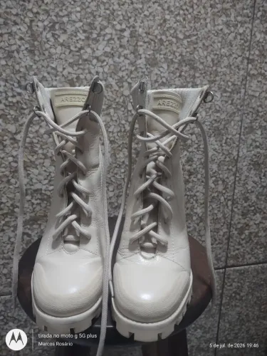 Bota coturno Arezzo