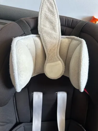 Apoio de Cabeça Infantil Buba para Cadeirinha de Carro - Conservado