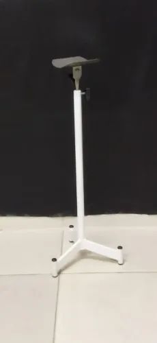 BRAÇADEIRA PARA INJETAVEIS