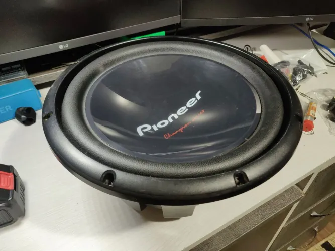 Alto falante Pioneer 12" bobina dupla.