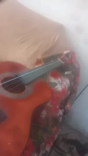 Cavaquinho para vender logo