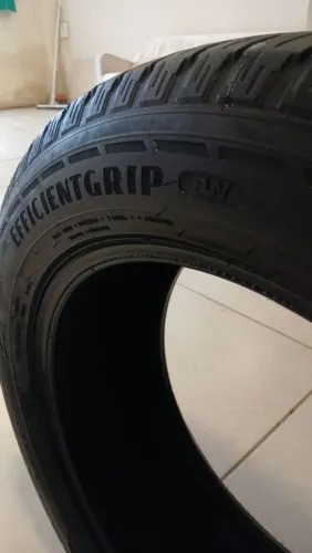 PNEU GOODYEAR 215 55 r 17