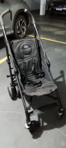 Carrinho de Bebê marca CHICCO 