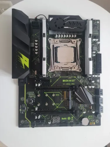 Kit Xeon 2630 v3 + Machnist X99 MR9A + 16GB DDR4 + Water Cooler 120mm Cooler Master