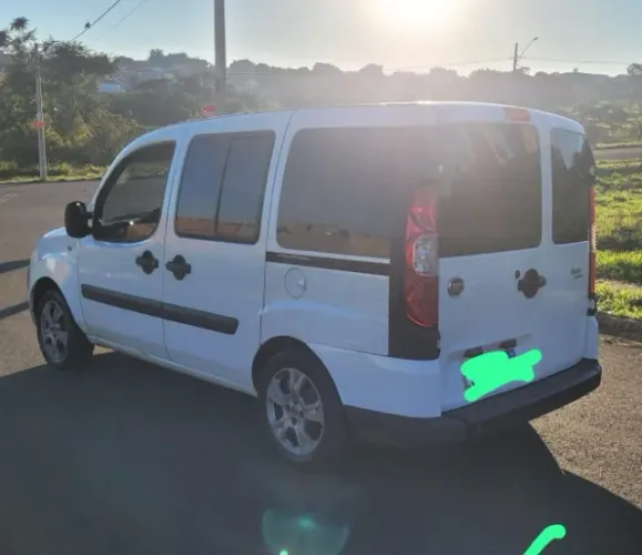Fiat Doblo Essence 1.8 Flex 16V 5P 2020