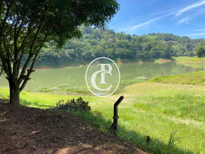 Chácara com escritura,beira da represa!!