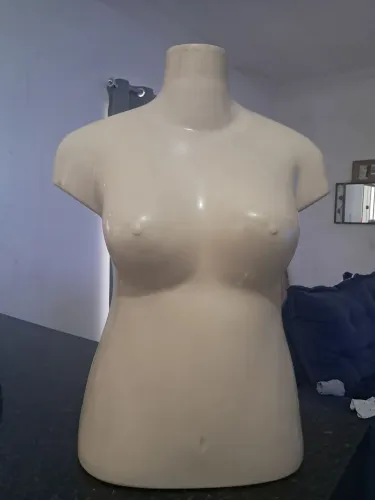 Manequim feminino