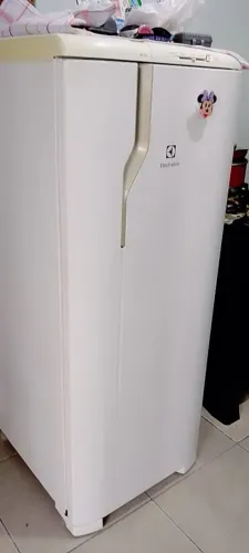 GELADEIRA 