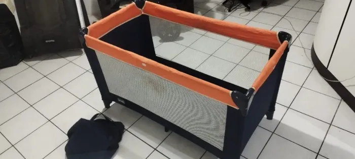 Berço Portátil POUPY Azul e Laranja