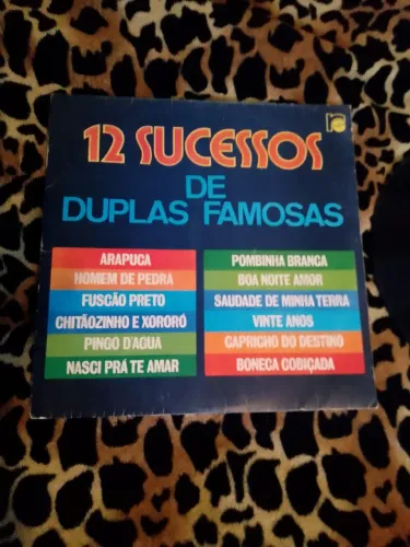 Disco Vinil 12 Sucessos de duplas famosas.